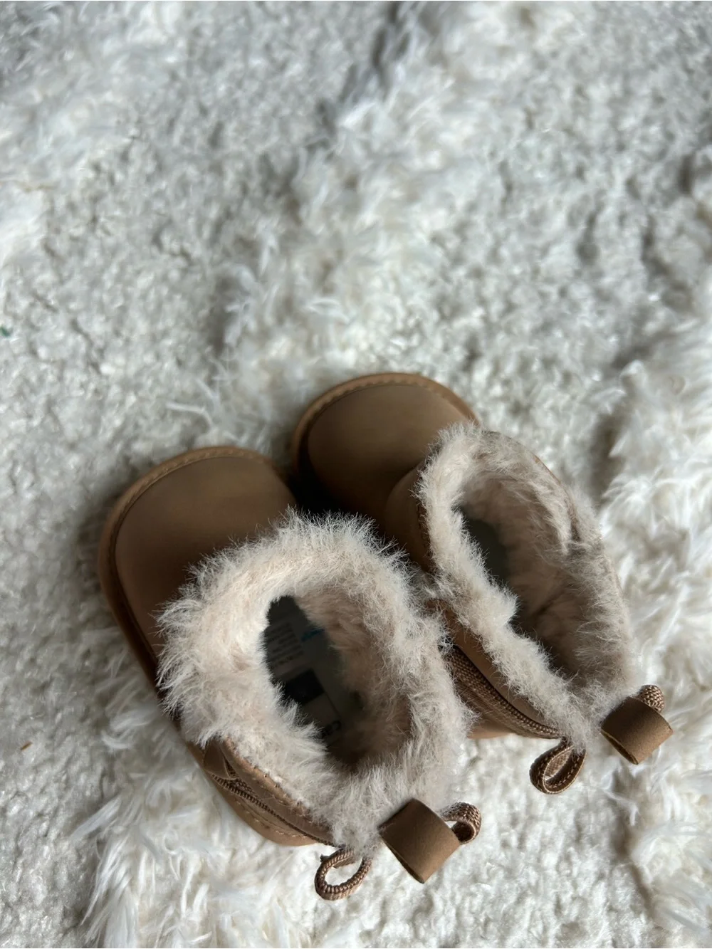Carter’s Baby Girl Faux Fur Bow Boots Brown 6-9M